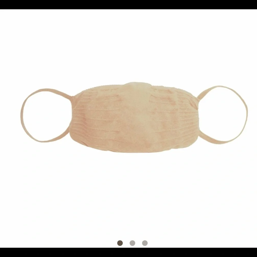 SKIMS Face Mask Clay